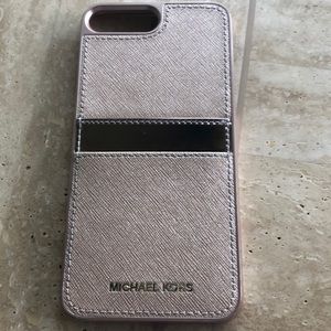 Michael Kors iPhone 7/8+ wallet case